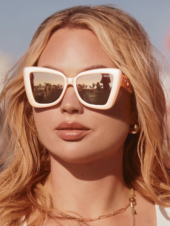 Quay Australia Chain Reaction Pearl Frame Gold Mirror Lens Cat Eye Sunglasses main image 11